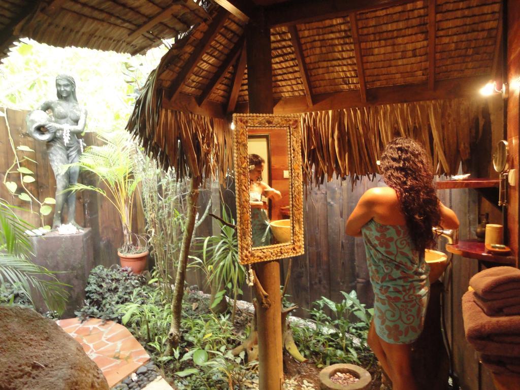 Rohotu Fare Villa Bora Bora Rum bild